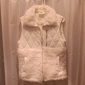 BKE White Sherpa Quilted Vest